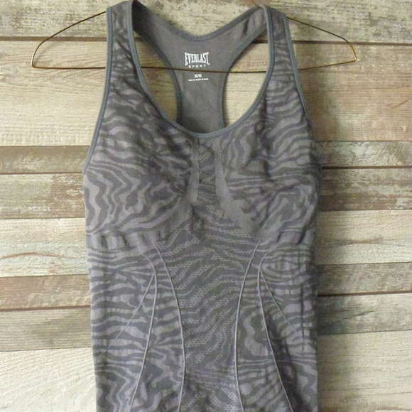Everlast Tops - Everlast! workout tank w/ built in bra gray Med.